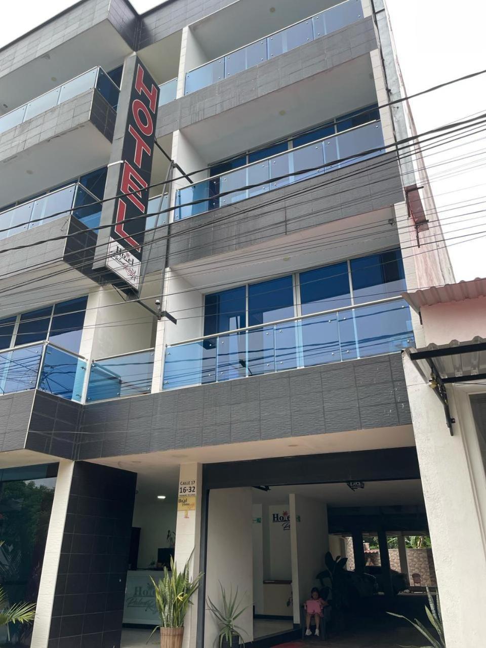 Hotel Palma Roja Granada  Ngoại thất bức ảnh