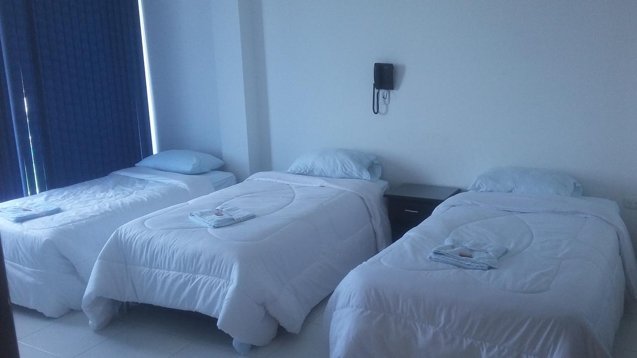 Hotel Palma Roja Granada  Ngoại thất bức ảnh